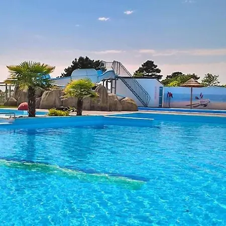 אתר קמפינג Mobil-home 4 Pers Avec Terrasse A - Api-1-52-438 ברם סור מר