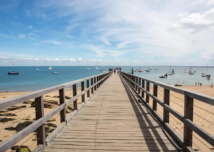 Mobil-home 4 Pers Avec Terrasse A - Api-1-52-438 * Brem-Sur-Mer